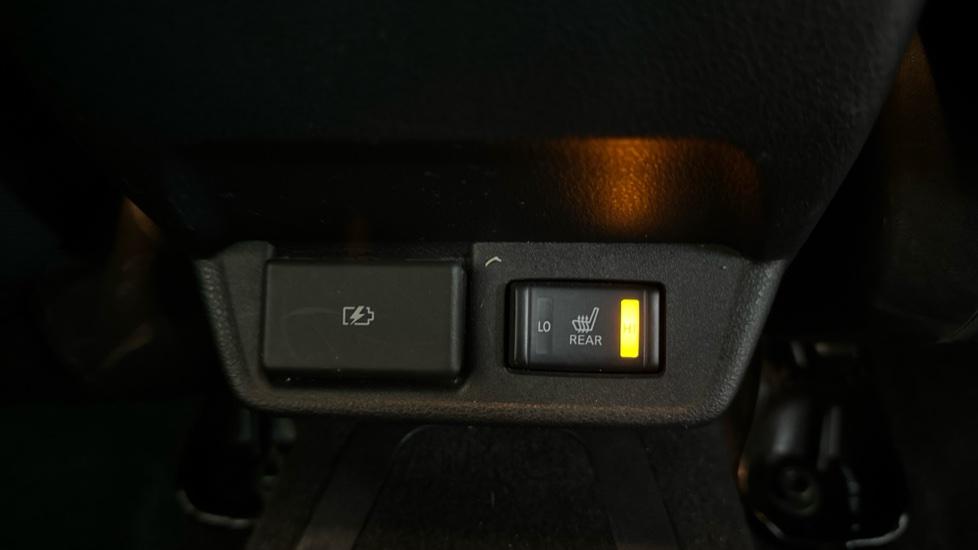 Rear heated seat 