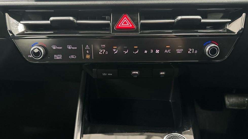 Air Conditioning /Dual Climate Control 