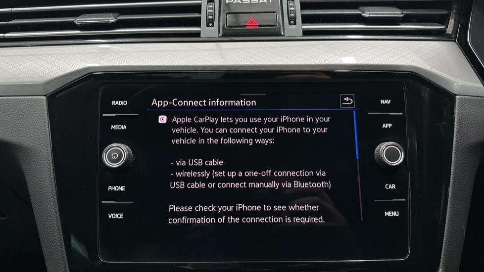 Apple Car Play & Android Auto