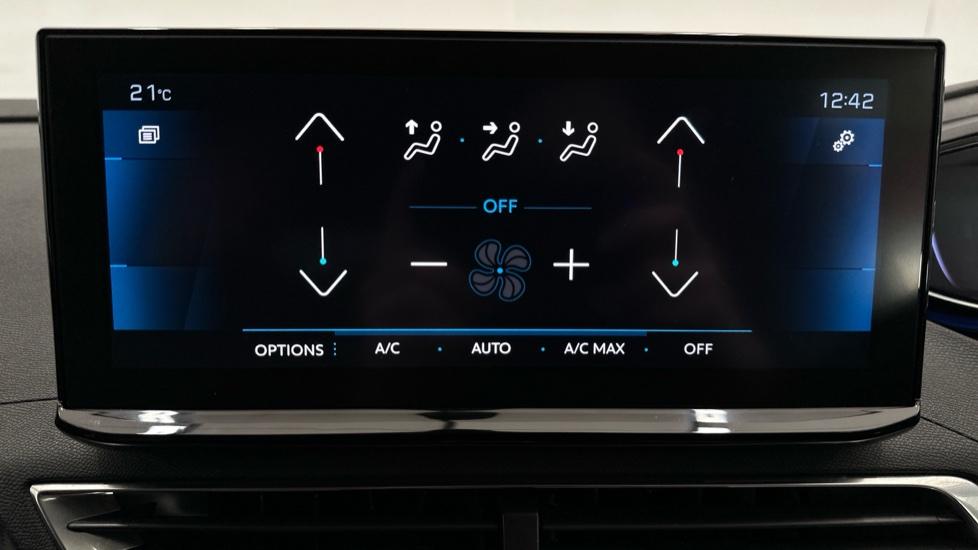 Air Conditioning /Dual Climate Control/