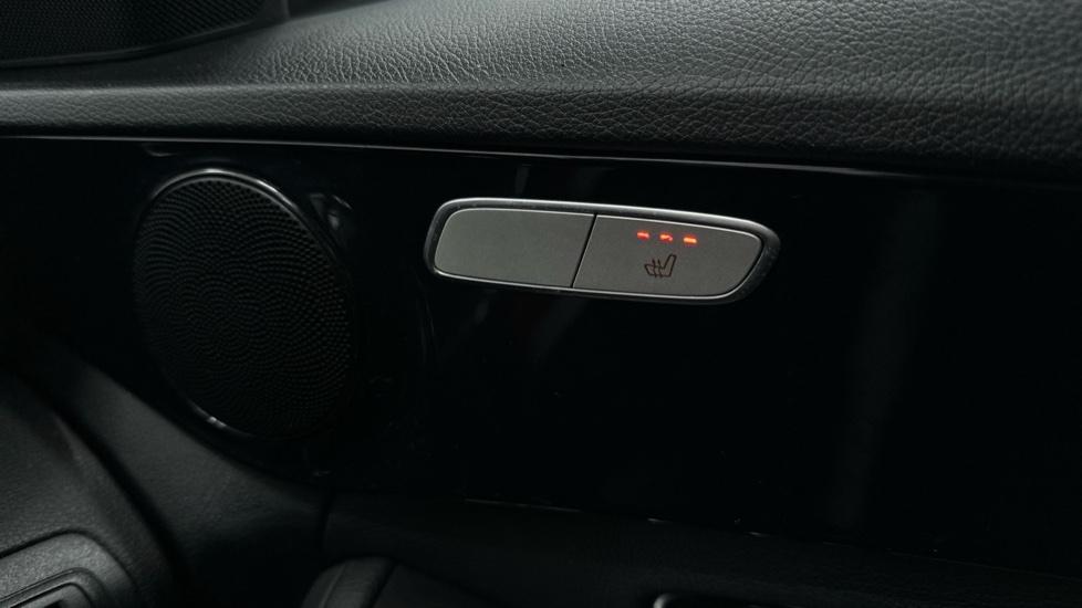 Heated Seats 