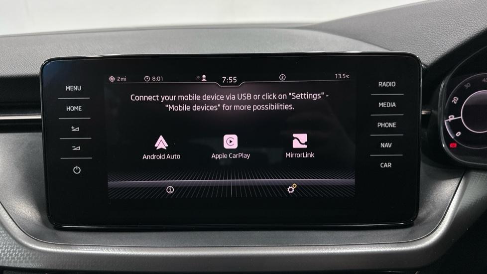 Apple Car Play & Android Auto