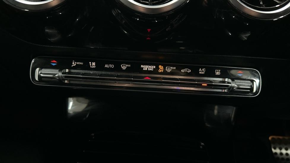 Air Conditioning / Dual Climate Control 