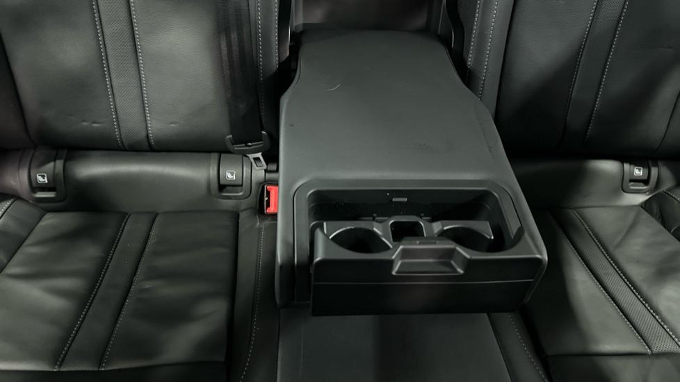 Rear Armrest/ Cup Holder