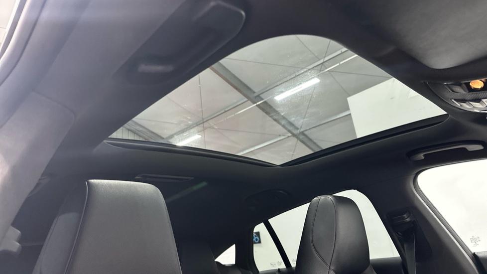 Panoramic Roof