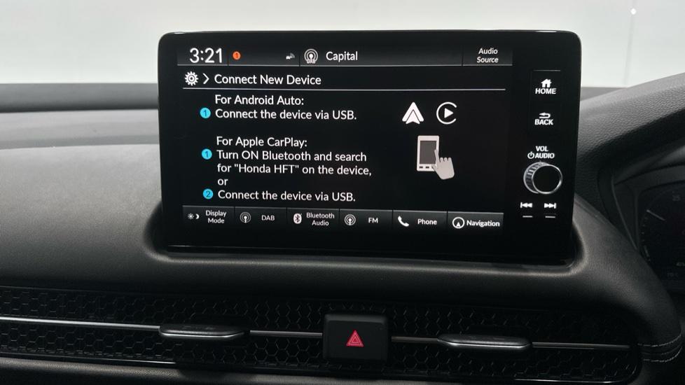 Apple Car Play & Android Auto