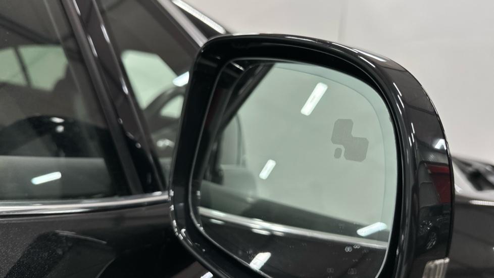 Blind Spot Monitoring System 