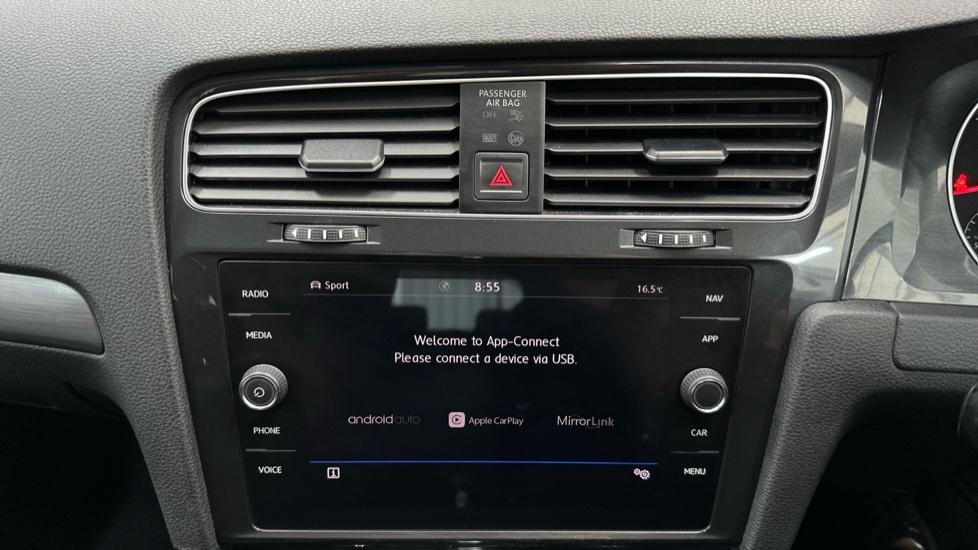 Apple Car Play & Android Auto