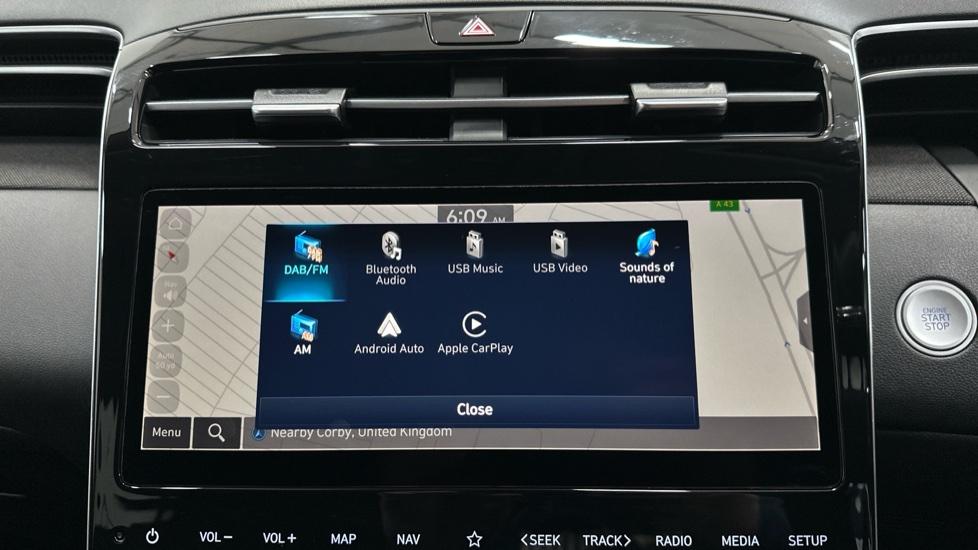 Apple Car Play & Android Auto