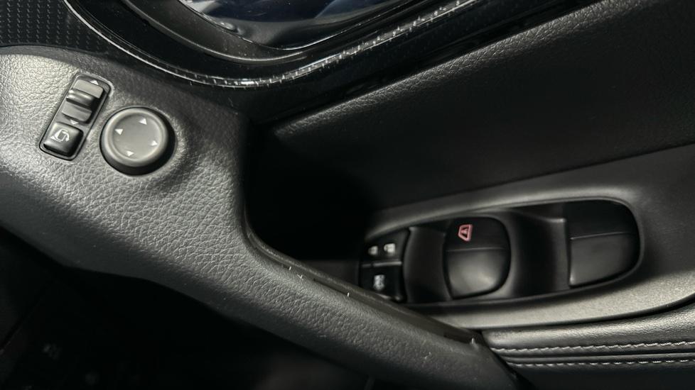 Electric Windows / Wing Mirrors 