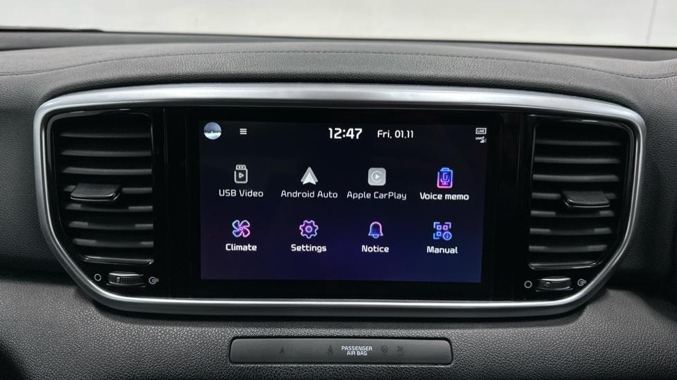 Apple Car Play & Android Auto