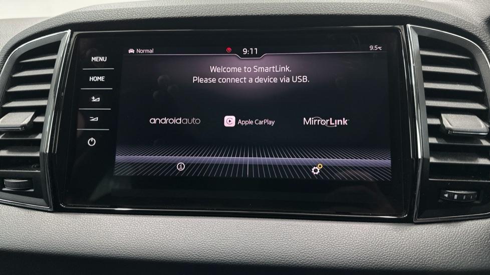 Apple Car Play & Android Auto