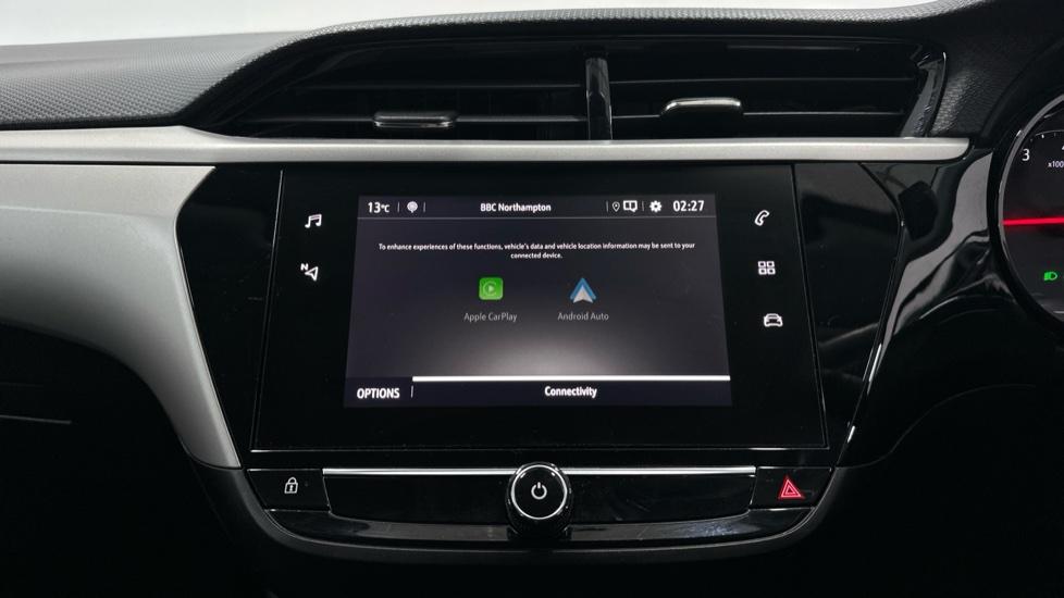 Apple Car Play & Android Auto