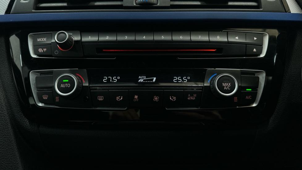 Air Conditioning  /Dual Climate Control 