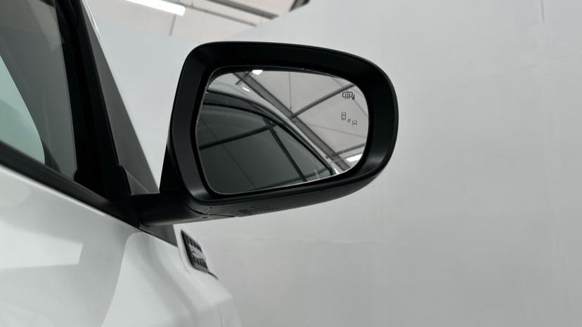 Blind Spot Monitoring System 