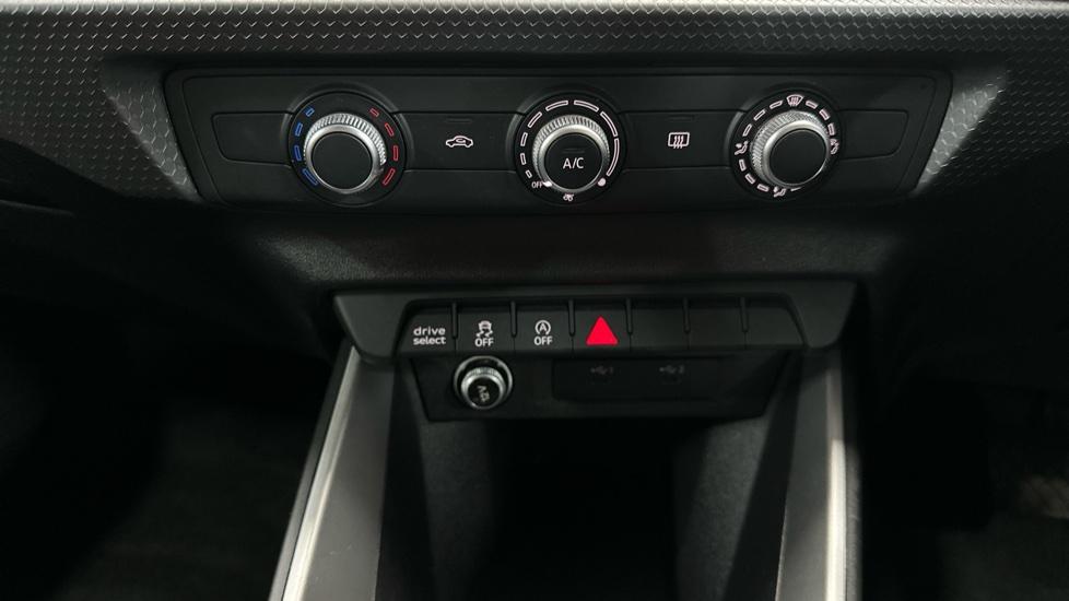 Auto Stop Start /Air Conditioning 