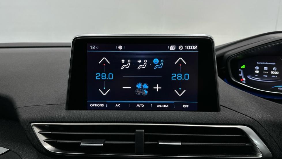 Air Conditioning / Dual Climate Control 