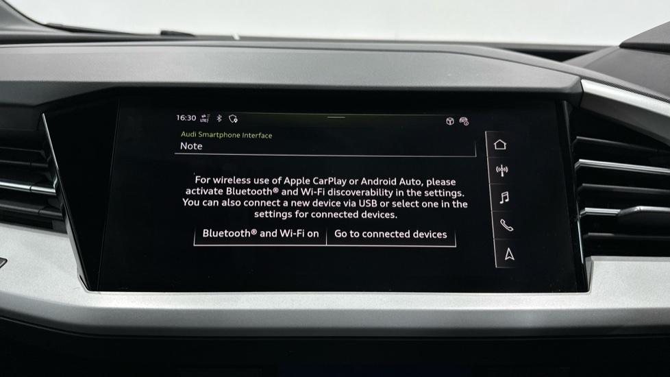 Apple Car Play & Android Auto