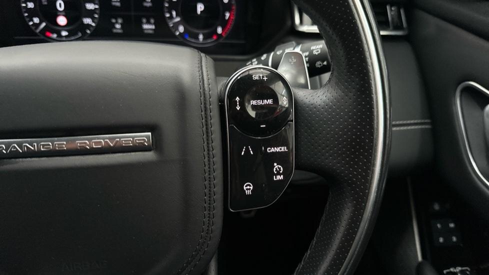 Cruise Control / Speed Limiter /Paddle Shift/Heated Steering Wheel 