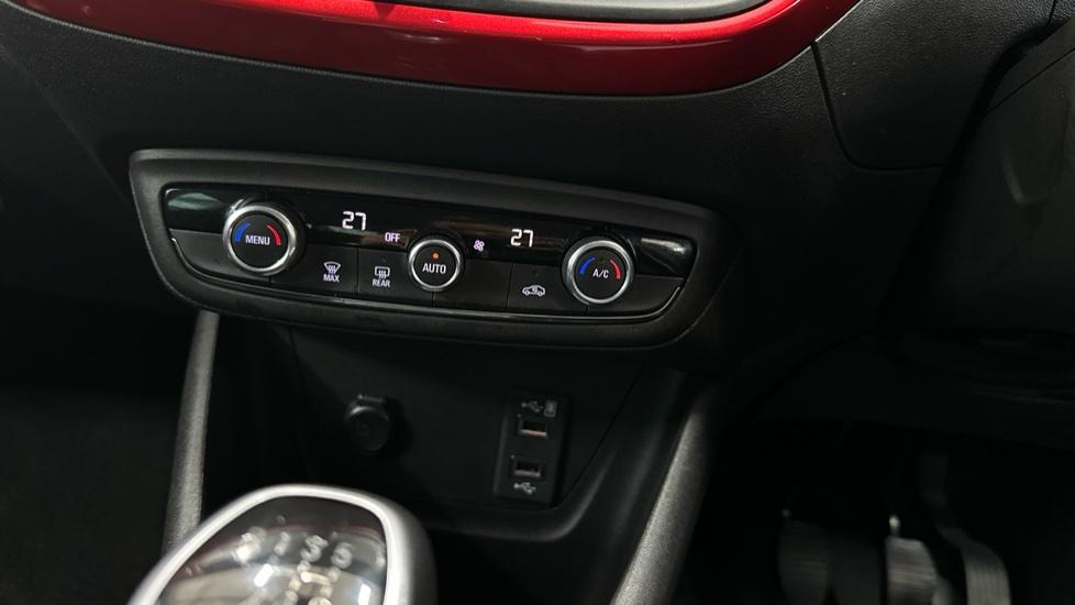 Air Conditioning /Dual Climate Control 