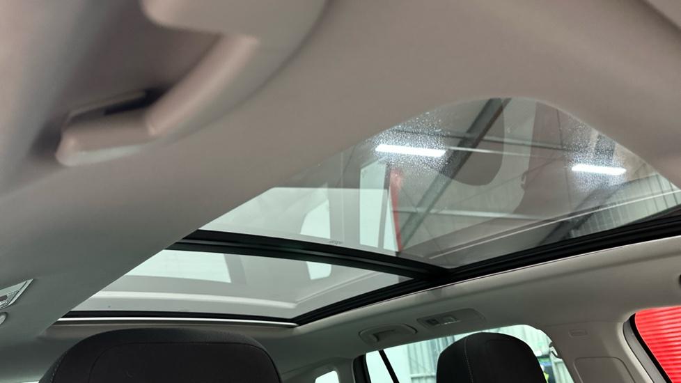 Panoramic Roof