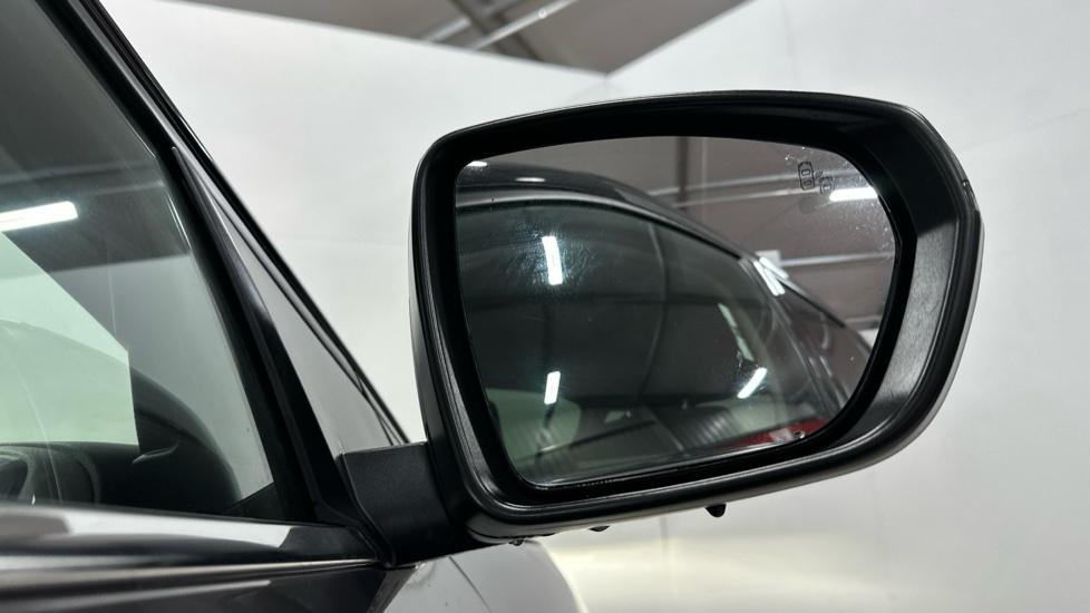 Blind Spot Monitoring System 