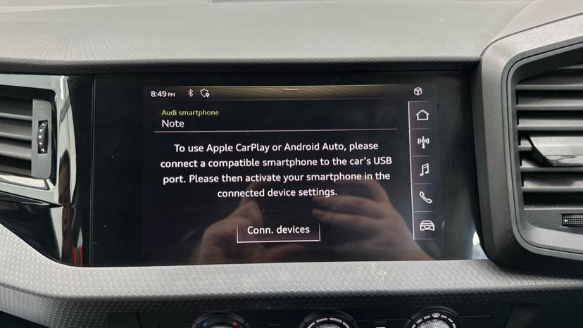 Apple Car Play & Android Auto