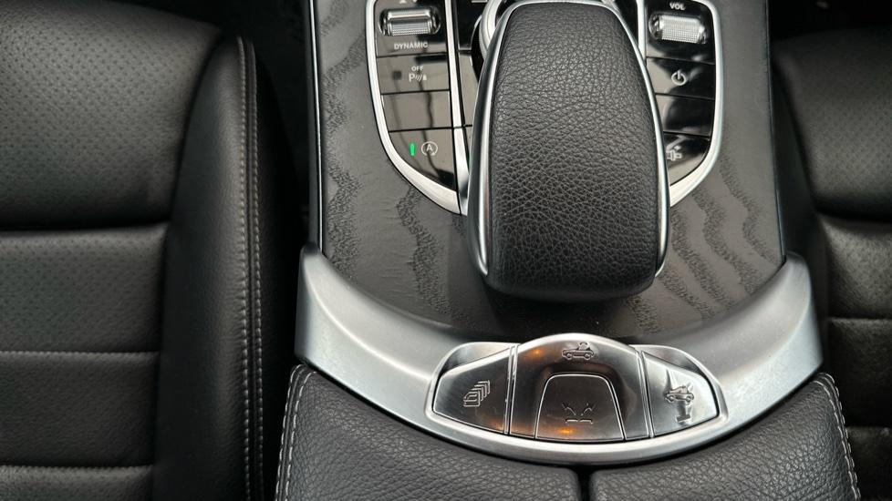 Auto Stop Start /Convertible roof button 