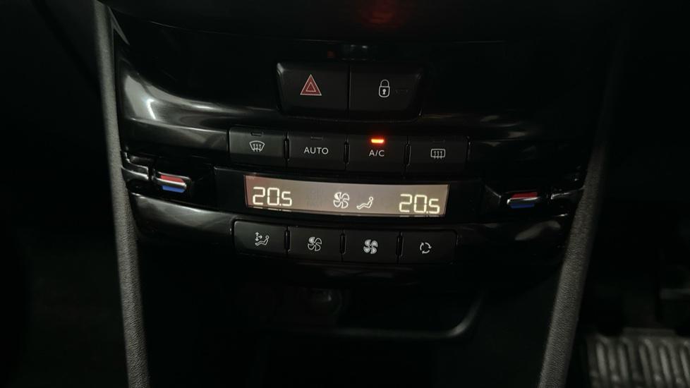 Air Conditioning / Dual Climate Control 