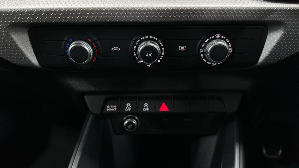 Air Conditioning /Auto Stop Start 