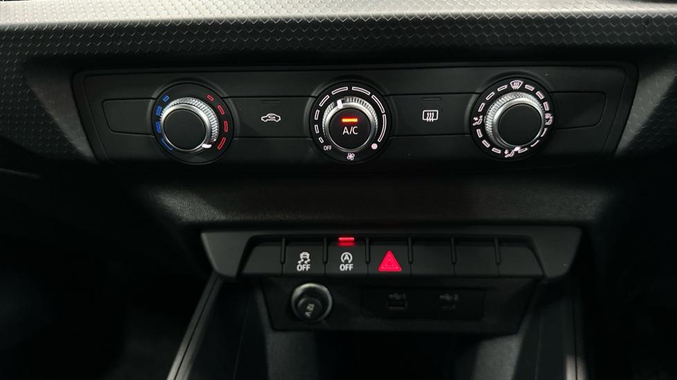 Air Conditioning  / Auto Stop Start 