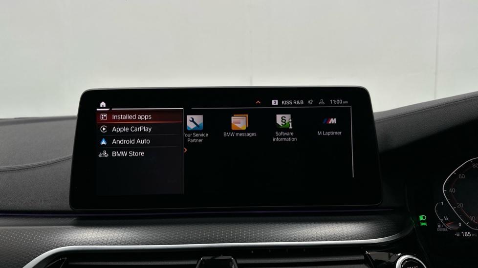 Apple Car Play & Android Auto