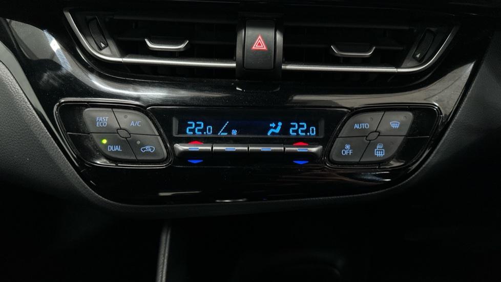 Air Conditioning /Dual Climate Control 