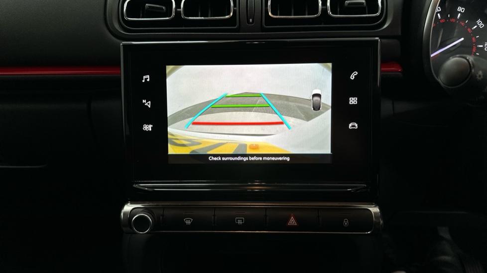 Rear View Camera /Park Pilot 