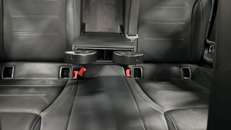 Rear Armrest/ Cup Holder