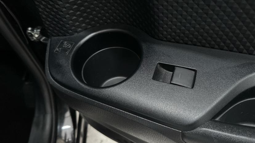 Cup holder 