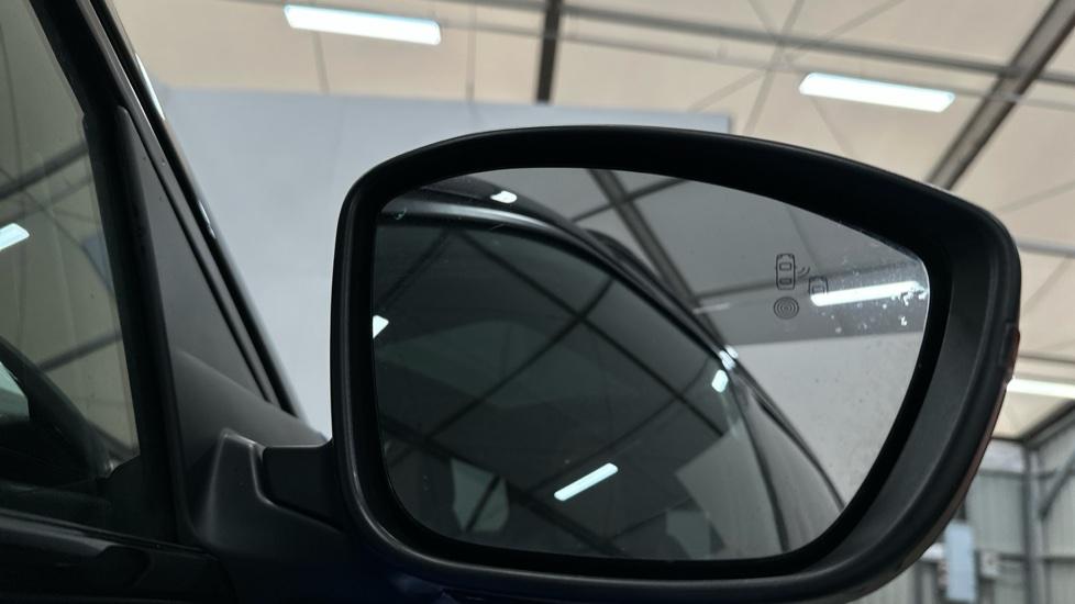 Blind Spot Monitoring System 