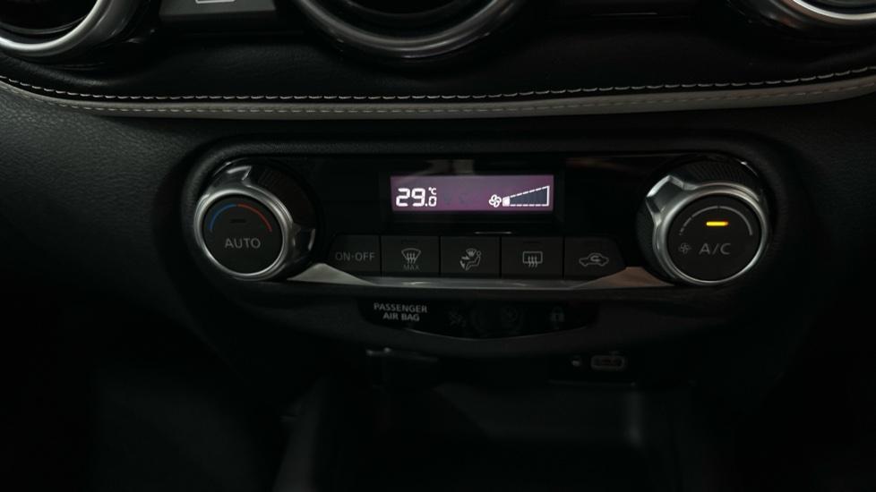 Air Conditioning /Dual Climate Control 