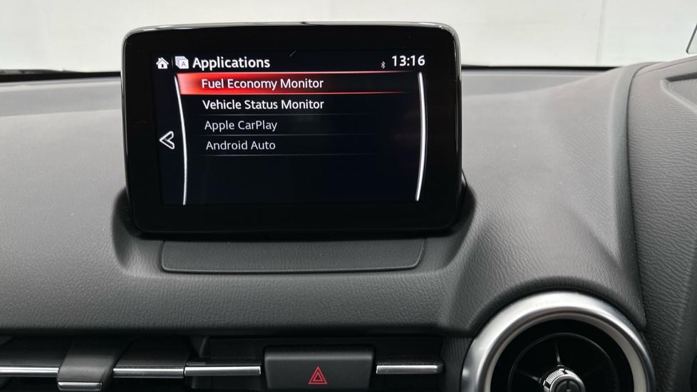 Apple Car Play & Android Auto