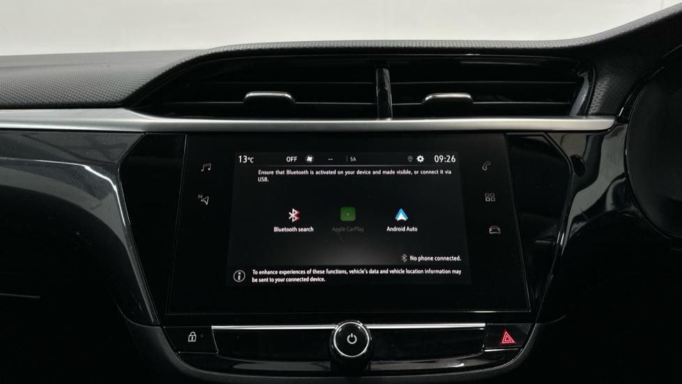 Apple Car Play & Android Auto