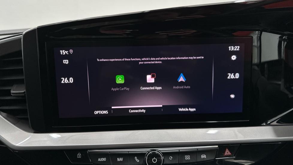 Apple Car Play & Android Auto