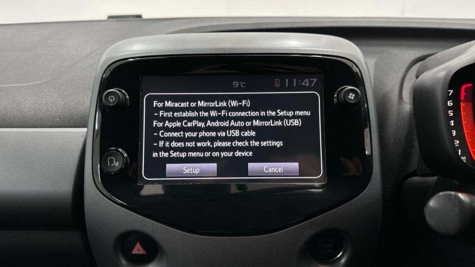 Apple Car Play & Android Auto