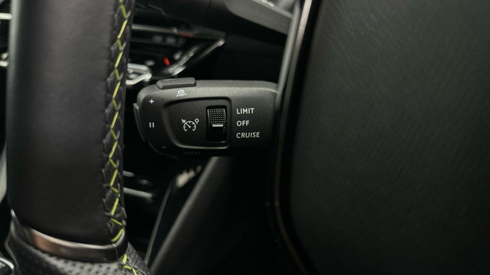 Cruise Control / Speed Limiter /Lane Assist