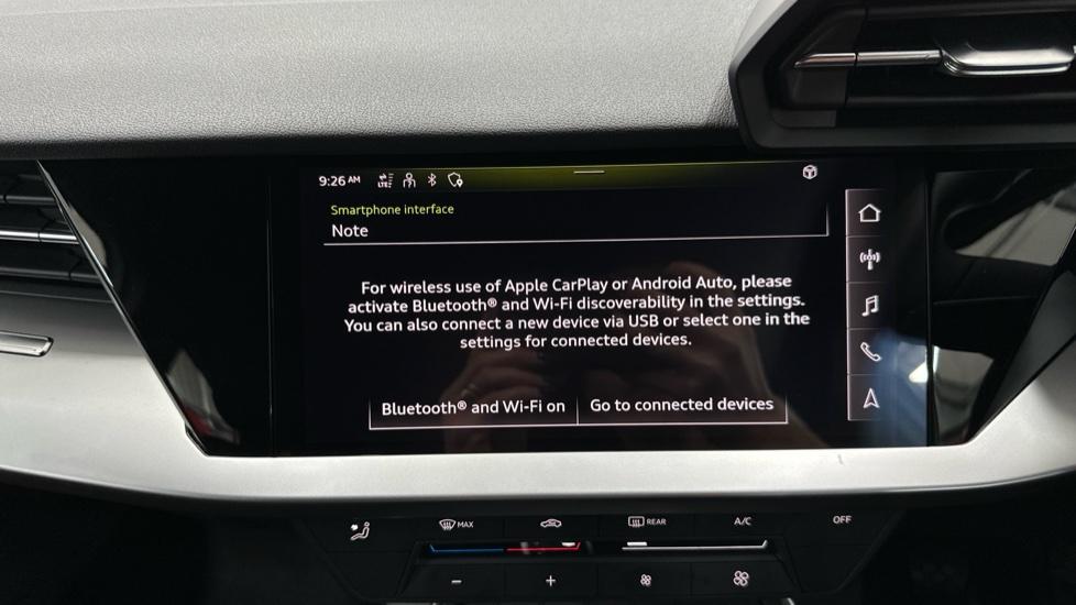 Apple Car Play & Android Auto