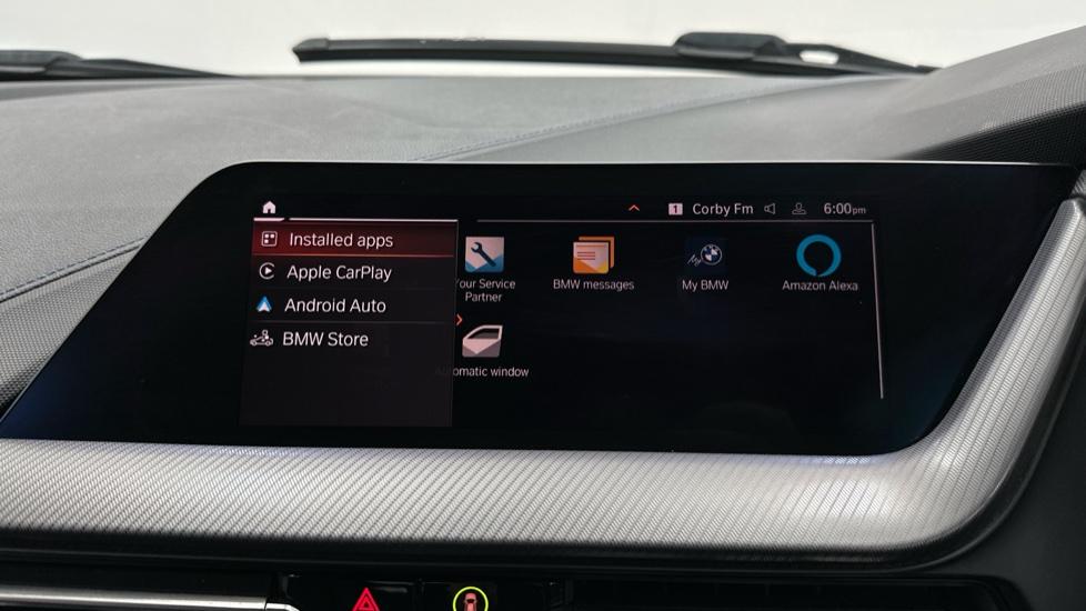 Apple Car Play & Android Auto