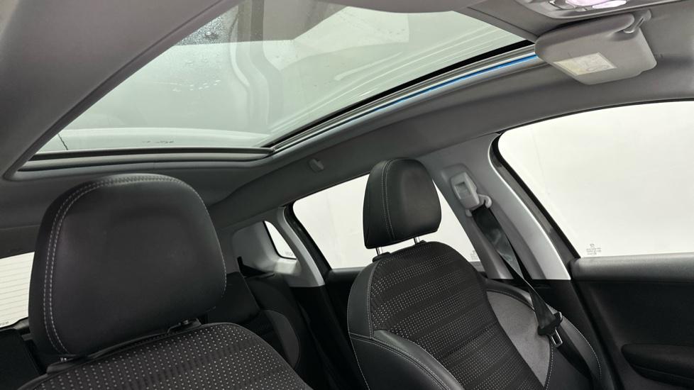 Panoramic Roof