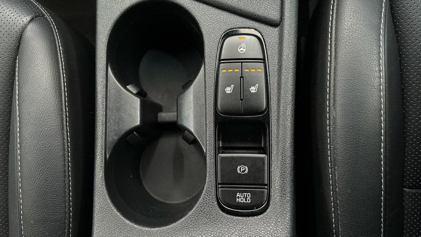 Heated Seats / Heated Steering Wheel / Electric Park Brake 