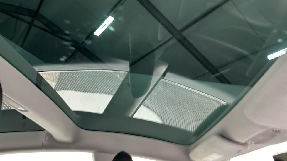 Panoramic roof 