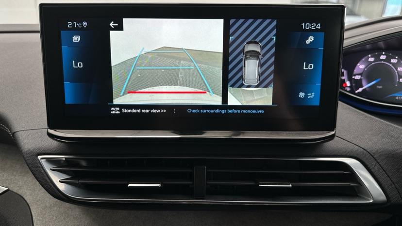 Rear View Camera /Park Pilot 