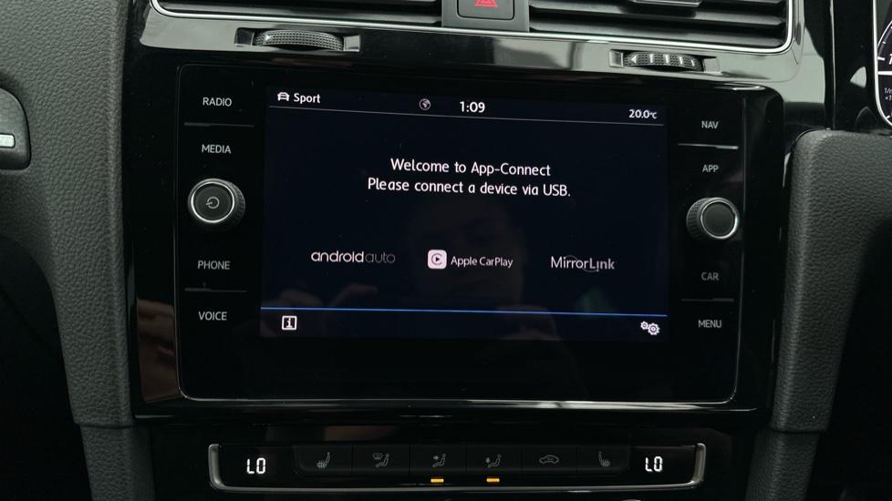 Apple Car play/Android Auto 